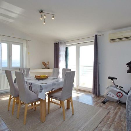 Apartment Lelas Omiš Eksteriør billede