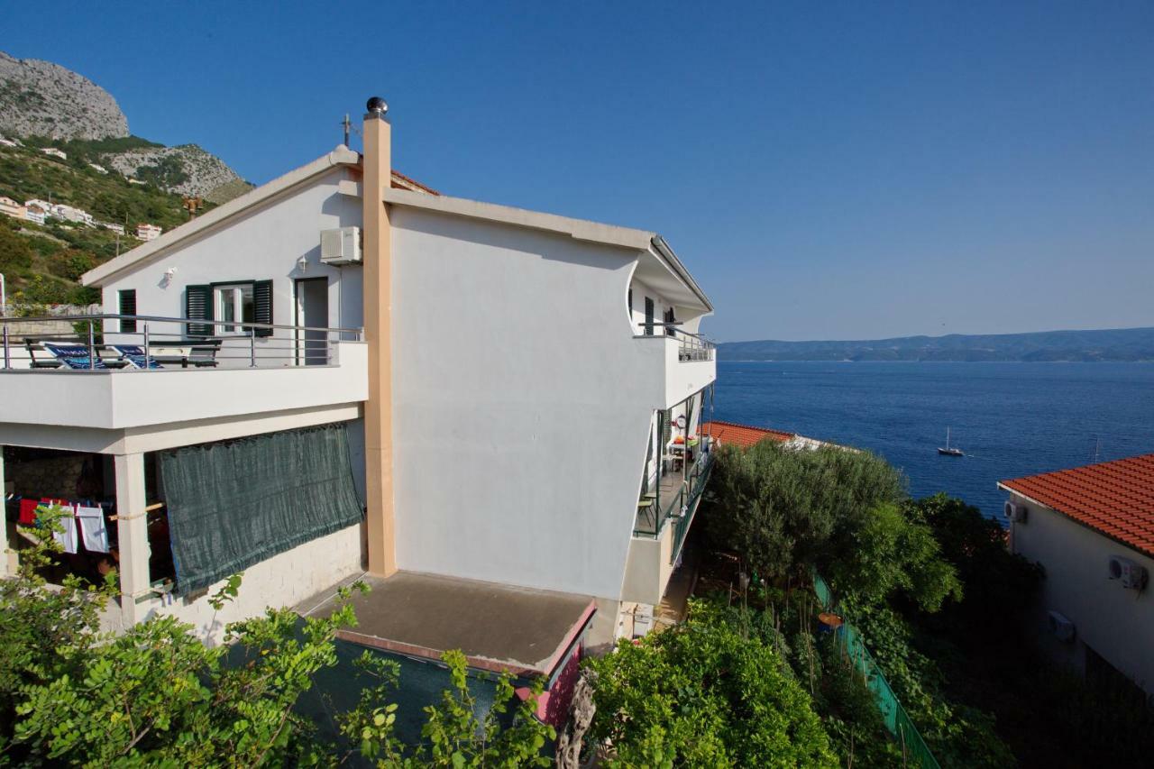 Apartment Lelas Omiš Eksteriør billede