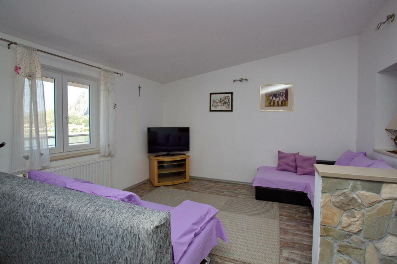 Apartment Lelas Omiš Eksteriør billede