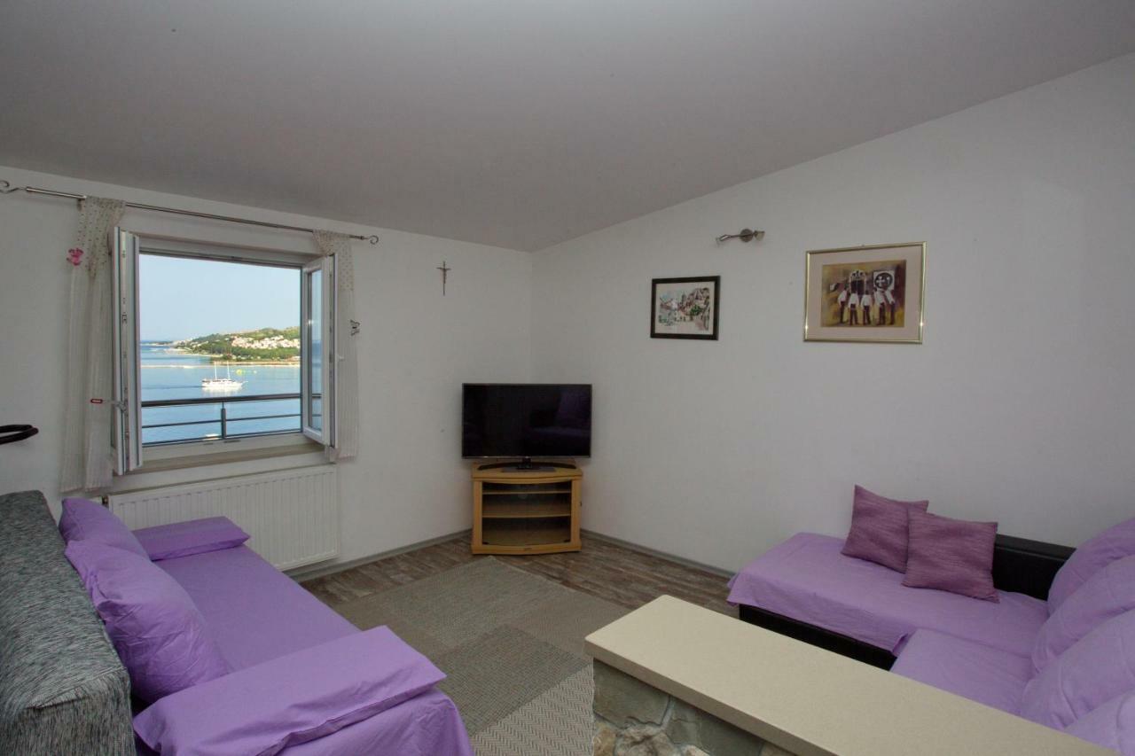 Apartment Lelas Omiš Eksteriør billede